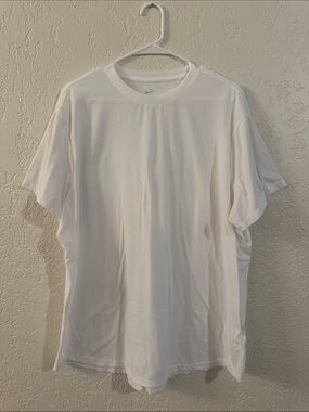 Nike White Short Sleeve Crew Tee